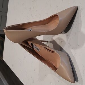 Steve Madden Pumps Size 8